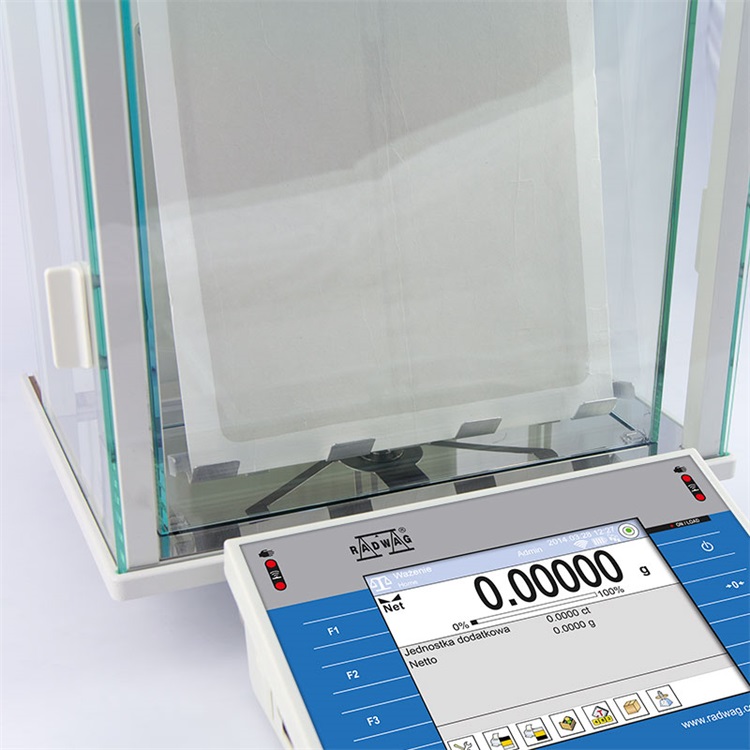 radwag  XA 110.4Y.F ANALYTICAL BALANCE