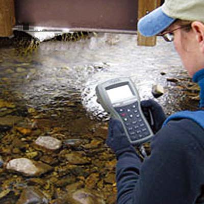 哈纳HI98292G双数据存储内置GPS多参数（15项）水质分析测定仪